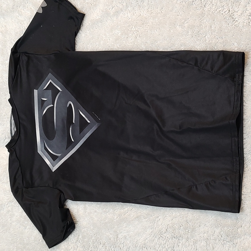 Men's M Compression Under Armour Superman T Shirt